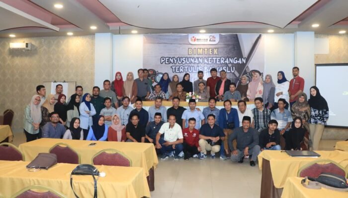 Bimtek Penyusunan Keterangan Tertulis Bawaslu Pinrang
