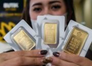 Harga Emas Antam Hari ini Capai Rp1,3 Juta Per Gram