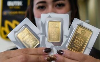 Harga Emas Antam Hari Ini 27 April 2026 Turun ke Rp2,8 Juta per Gram