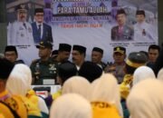 Pj Bupati Pinrang Lepas 392 Jamaah Calon Haji Pinrang
