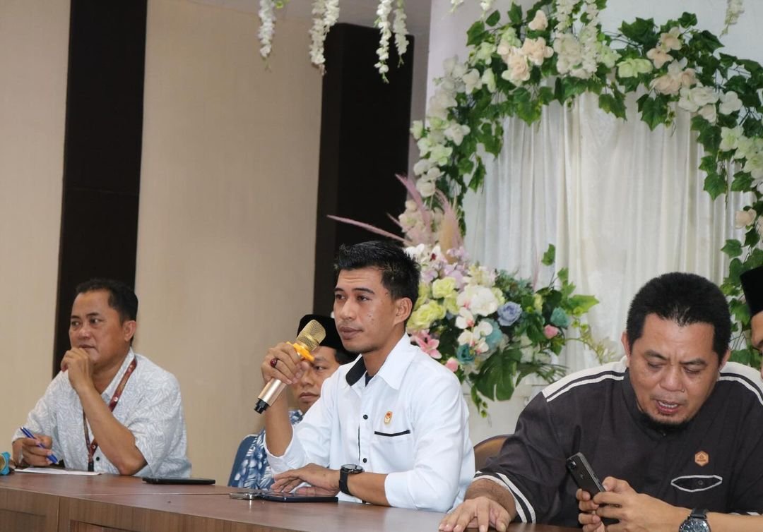 Komisi Pemilihan Umum (KPU) Kabupaten Pinrang mengumumkan rekrutmen sebanyak 1.161 Pantarlih atau Petugas Pemutakhiran Data Pemilih (PPDP) untuk Pilkada 2024