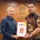 Ahmad Jaya Baramuli (AJB) kini secara resmi mengendarai Gerindra di Pilkada Pinrang. Hal ini terjadi setelah Ketua DPC Gerindra Pinrang, Ahmad Abdy Baramuli, menerima rekomendasi dari DPP Gerindra