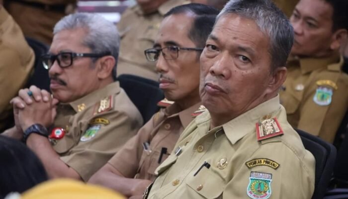 Kadis SDABK Pinrang Hadiri Rapat Bersama Komisi II DPRD Pinrang