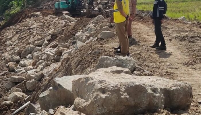 Tanggul Pembatas Sungai Saddang di Desa Masolo Mulai Ditangani