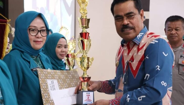 Pj Bupati Pinrang Hadiri Puncak Peringatan HKG PKK ke 52 Tingkat Kabupaten Pinrang