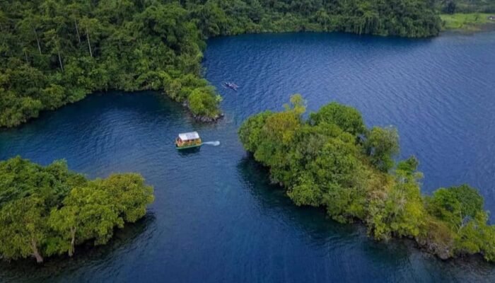 Danau Matano Tercatat Danau Terdalam di Asia Tenggara