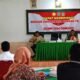 Rapat koordinasi Brigade Swasembada Pangan. Kegiatan tersebut dilaksanakan di aula Kodim 1404 Pinrang. Dihadiri langsung oleh PLT Dirjen Hortikultura, Muhammad Taufiq Ratule didampingi Dandim 1404 Pinrang, Letkol Inf Abdullah Mahuwa, Kadis TPH Pinrang, Andi Sinapati Rudy dan sejumlah PJU Kementan RI, Kamis (19/12/2024).