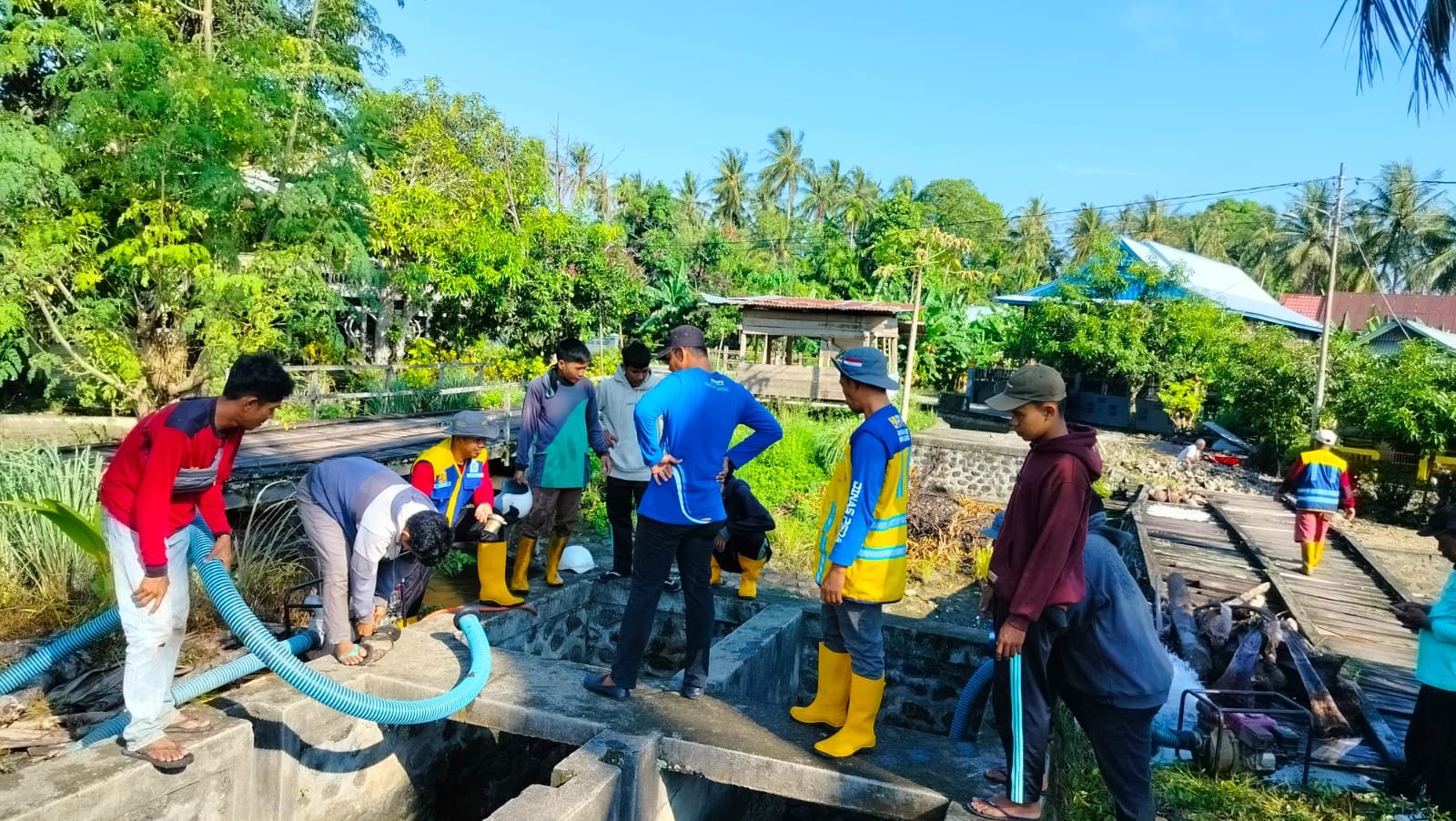 UPTD Wilayah Salipolo Laksanakan Pembersihan Sampah di Sipon BSK 5 Lepagang