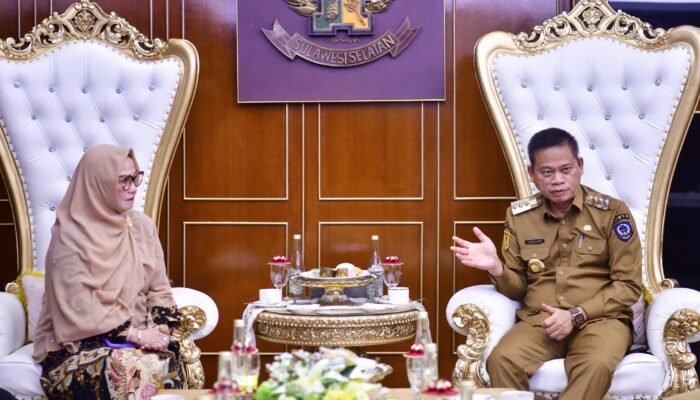 Pj Gubernur Prof Fadjry Terima Audien Dekan Fakultas Kedokteran Unhas