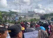 Honorer di Pinrang Geruduk Kantor Bupati Minta Diloloskan Jadi PPPK