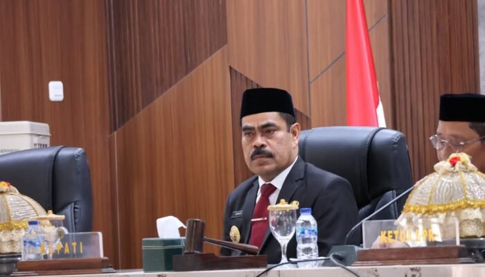 Ahmadi Akil Hadiri Rapat Paripurna Penetapan Bupati-Wakil Bupati Pinrang Terpilih
