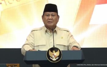 Presiden Prabowo Subianto segera menggelar rapat terbatas untuk membahas kelangkaan BBM di SPBU swasta