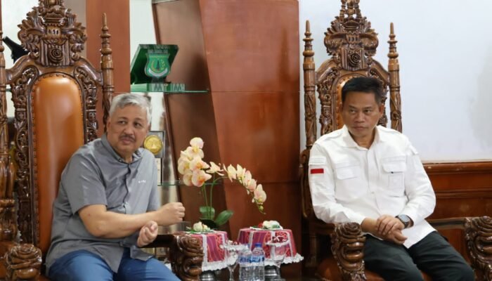 Bahas Produksi Pertanian, Irwan Hamid Jamu Kepala BSIP Prof Fadjry Djufry