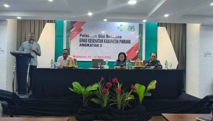 Irwan Hamid Dorong Kesiapsiagaan Nakes dalam Penanggulangan Gizi saat Bencana