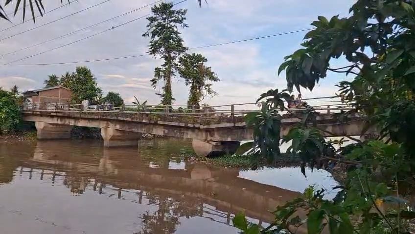 jembatan Bila, Dusun Bila 1, Desa Tapporang, Kecamatan Batulappa, Kabupaten Pinrang, Sulawesi Selatan