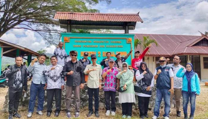 Kepala Dinas Pendidikan dan Kebudayaan Kabupaten Pinrang Tinjau Kondisi Sekolah di Kecamatan Batulappa dan Patampanua