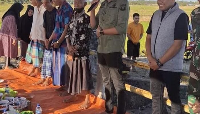 Kadis TPHP Sinapati Rudy Hadiri Acara Mappalili di Kelurahan Siparappe