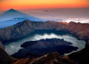 Fakta Gunung Rinjani Menyimpan Sejarah Letusan Besar Dunia