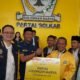 Ketua Umum Pengurus Besar Himpunan Mahasiswa Islam (PB HMI) 2013-2015, Arief Rosyid Hasan, secara resmi menyatakan bergabung dengan Partai Golkar