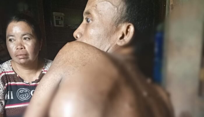 OSIS SMPN 7 Pinrang Galang Dana bagi Pengidap Tumor Ganas di Desa Paria