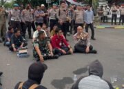 Kenaikan PBB 44,26 Persen Picu Aksi Demonstrasi Warga di Kantor Bupati Pinrang