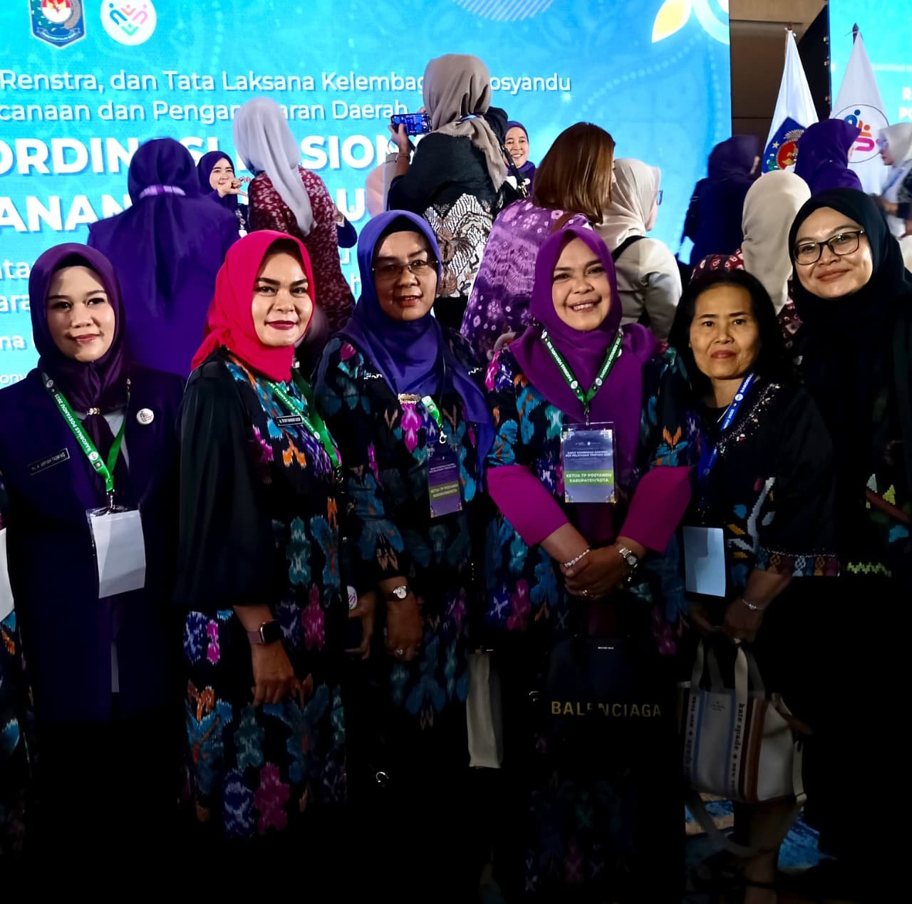 Ketua Tim Pembina Posyandu Kabupaten Pinrang, Sri Widiati A. Irwan, menegaskan bahwa Posyandu merupakan ujung tombak pelayanan kesehatan masyarakat. Hal ini disampaikannya dalam Rapat Kerja Nasional (Rakornas) Posyandu yang berlangsung di Mercure Convention Center Ancol, DKI Jakarta, Senin (22/9) - angindai.com