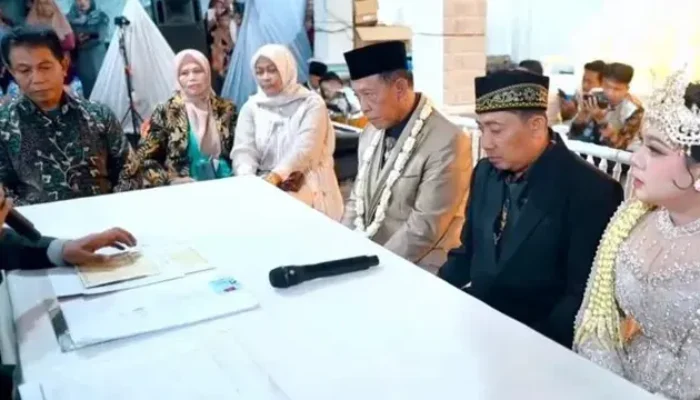 Fakta Pernikahan Kakek Tarman Shela Arika di Pacitan Viral, Mahar Rp 3 Miliar Jadi Sorotan