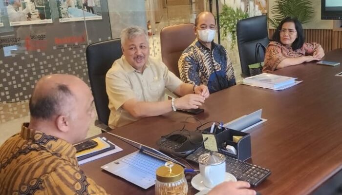 Didampingi Kadinkes Bupati Pinrang Kunjungan ke Kemenkes Bahas DAK 2026