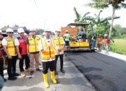 Andi Sudirman Tinjau Progres 57 Persen Preservasi Jalan MYP di Pinrang