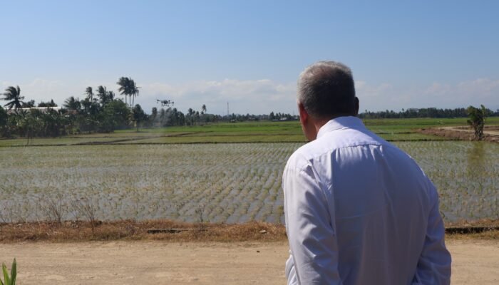 Pinrang Terapkan Teknologi AI Drone untuk Modernisasi Pertanian dan Efisiensi Biaya
