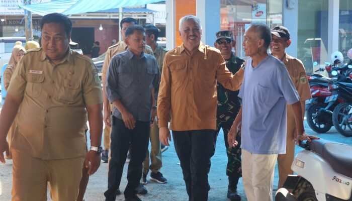 Irwan Hamid Pimpin Operasi Pasar Jelang Idul Adha