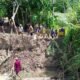Bupati Pinrang Irwan Hamid meninjau tanggul yang tergerus abrasi di Dusun Cilallang serta memastikan peningkatan layanan pendidikan dan kesehatan warga