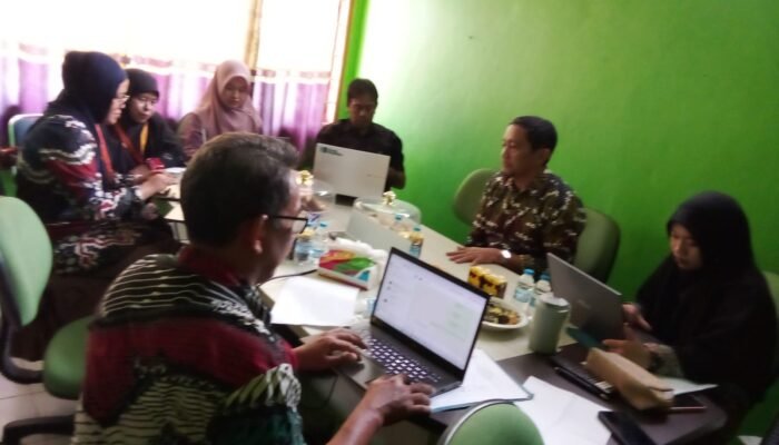 UPT SMAN 9 Pinrang Gelar Bimtek Rancang Bangun Inovasi Bersama Cabdis Wilayah VIII dan Bappelitbangda Sulsel