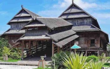 Istana Dalam Loka, Rumah Adat Tradisional NTB