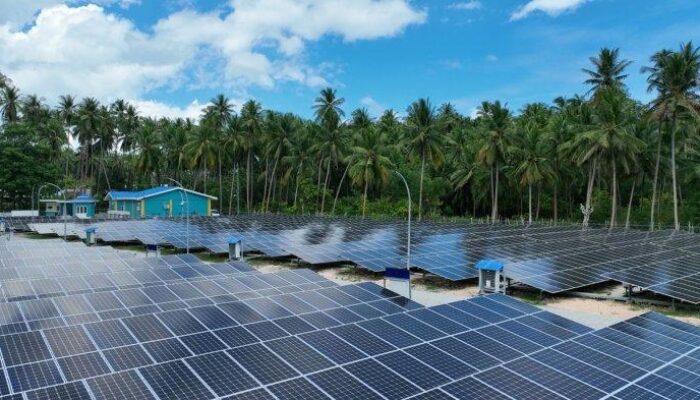 PLTS Atap Berkapasitas 10,6 KWp Bakal Hadir di Pulau Dutungan