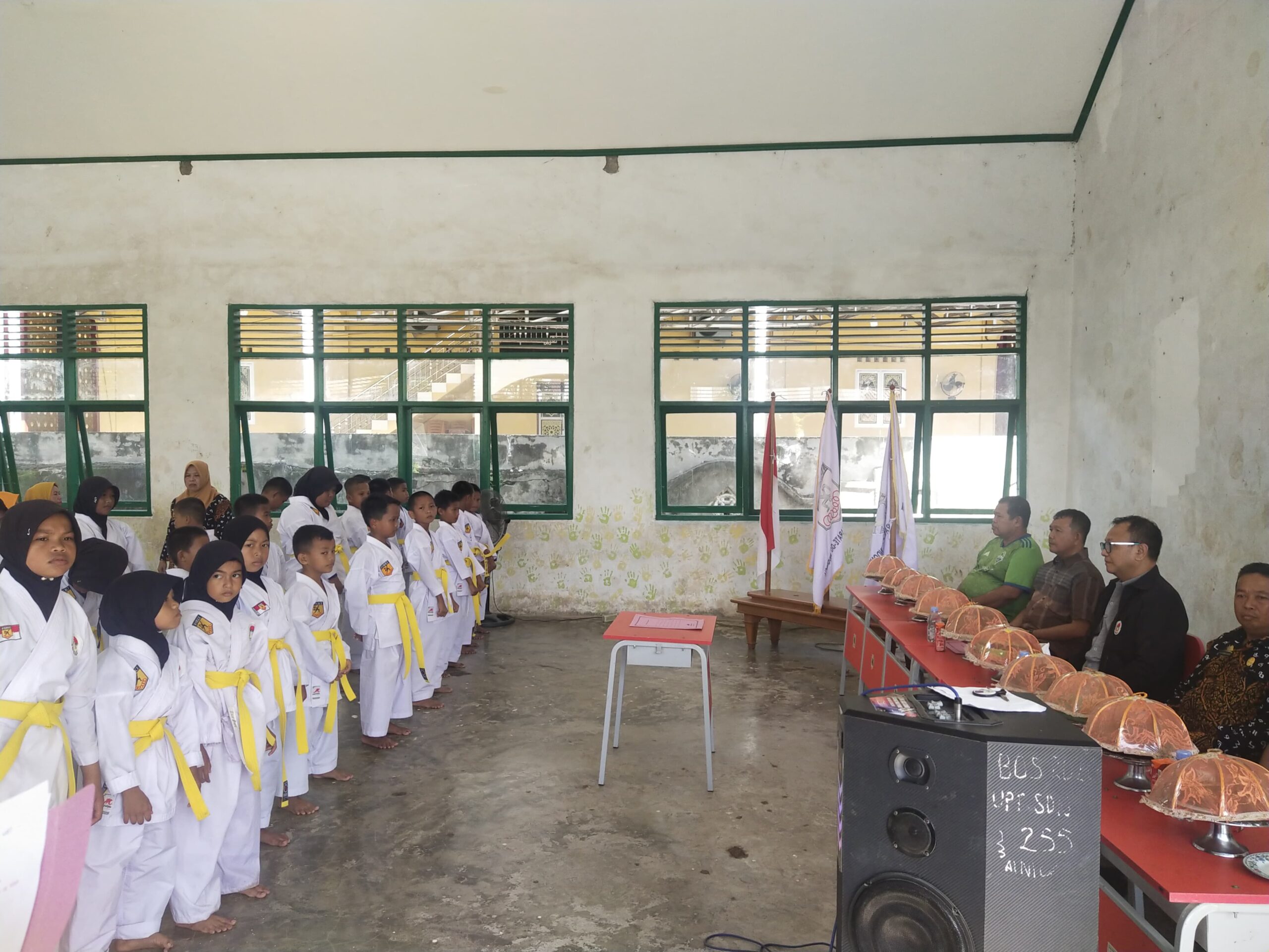 INKAI Pinrang Kembangkan Ranting, Lantik Pengurus Dojo SDN 255 Tiroang