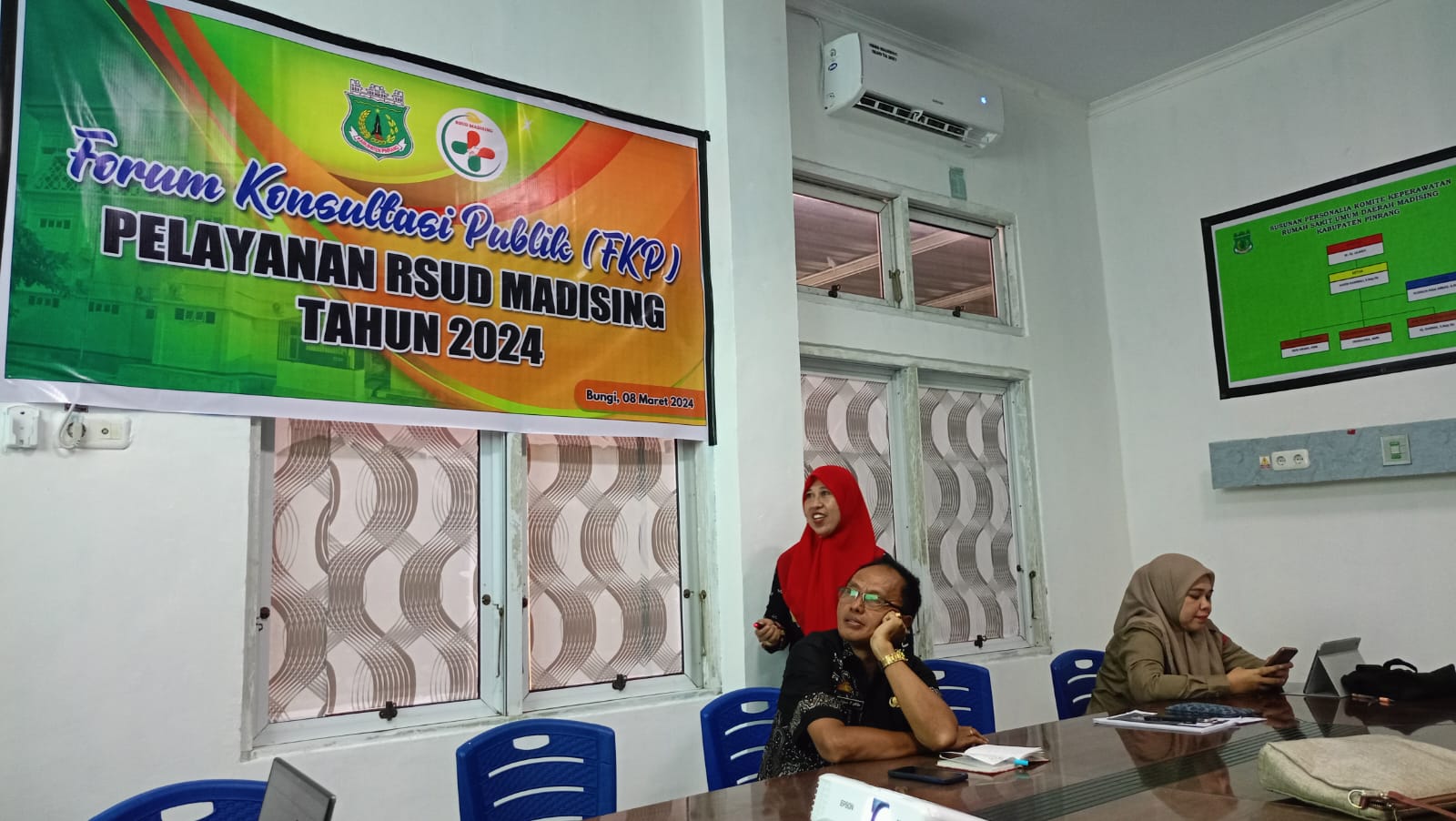 Direktur RSUD Madising, dr Ulianti saat mempresentasikan capaian kinerja RSUD Madising (Dok. Angindai.com).