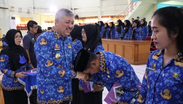 138 PPPK Guru di Pinrang Terima SK Pengangkatan