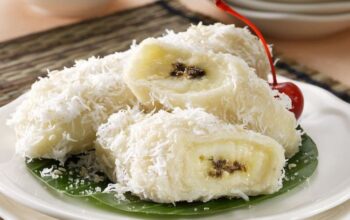 Resep Pisang Rebus Balut Kelapa Camilan Sehat Cocok untuk Ngopi