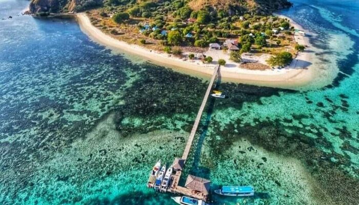 Pulau Kanawa Surga Tersembunyi di Kepulauan Komodo