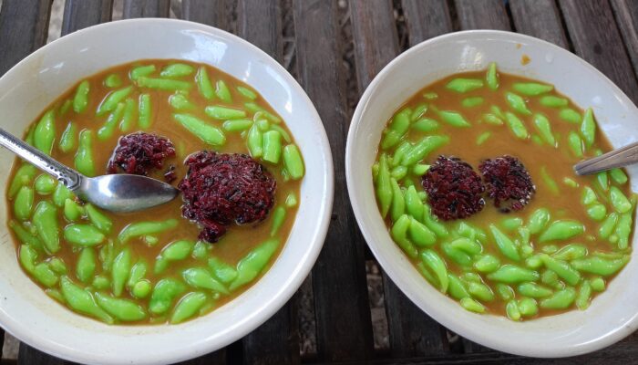 Es Cendol Minuman Segar Pelepas Dahaga di Cuaca Panas