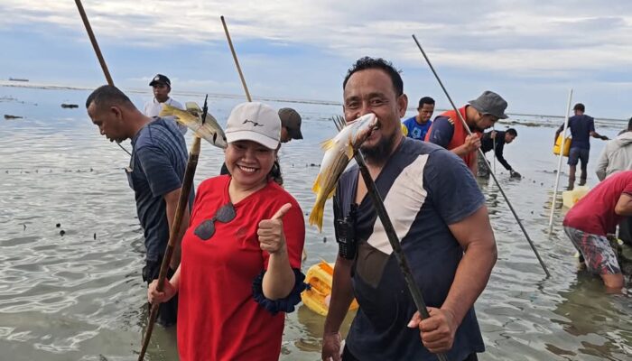 Festival Pindoko, Tradisi Tombak Ikan di Desa Wasuemba