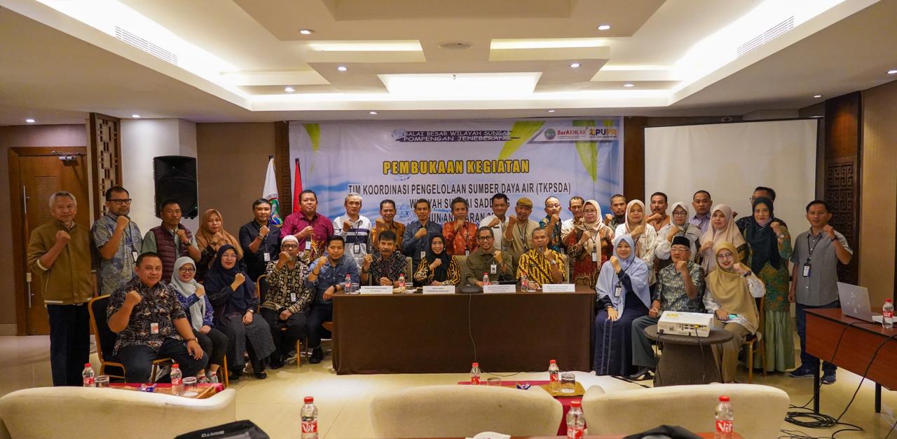 Sidang Pleno Evaluasi Rencana Pengelolaan Sumber Daya Air Sungai Saddang. Tim Koordinasi Pengelolaan Sumber Daya Air (TKPSDA) Wilayah Sungai Saddang tahun 2024