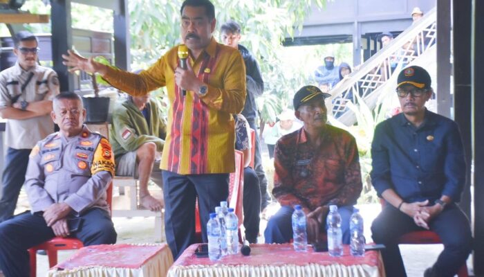 Pj Bupati Pinrang Akan Evaluasi Polemik Tambang Pasir di Salipolo