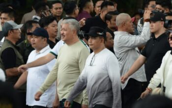 Bupati dan Wakil Bupati Pinrang terpilih Andi Irwan Hamid dan Sudirman Bungi bersama ratusan kepala daerah terpilih dari seluruh Indonesia mengikuti latihan baris-berbaris di Monumen Nasional (Monas), Gambir, Jakarta Pusat, Selasa (18/2/2025)