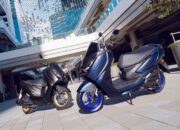 Motor matic baru ini diberi nama Yamaha Avenue Hybrid 2025. Desainnya merupakan perpaduan antara Yamaha NMAX dan XMAX, namun secara spesifikasi lebih mirip dengan Yamaha Grand Filano