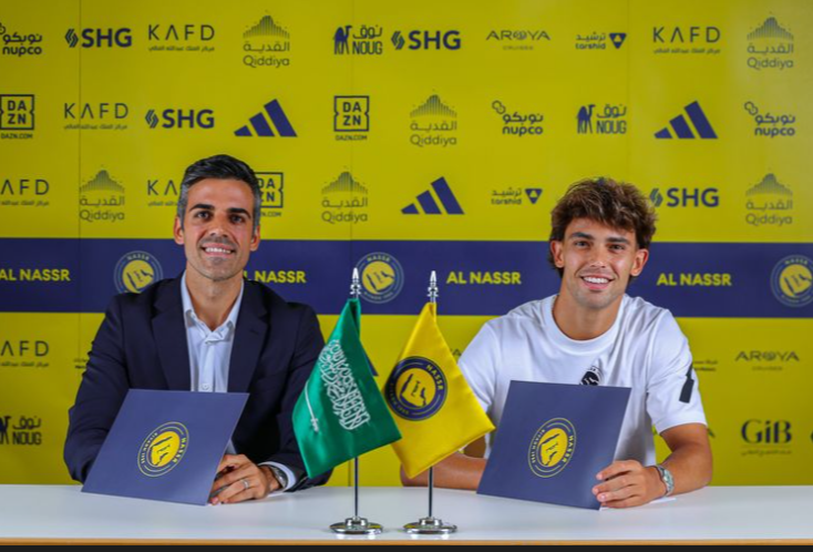 Kepindahan Joao Felix ke Al Nassr menandai babak baru dalam perjalanan kariernya. Di usia 25 tahun, ia akan menghadapi tantangan baru bersama Ronaldo