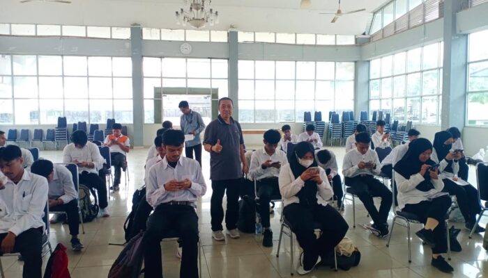 31 Peserta Magang Jepang Ikuti Tes Seleksi di Halal Center Rumah Aspirasi La Tinro La Tunrung