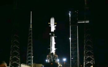 Satelit Nusantara Lima Sukses Meluncur ke Orbit, Perkuat Konektivitas Internet Indonesia
