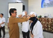 Sekda Pinrang A. Calo Kerrang buka pembekalan & uji sertifikasi tenaga konstruksi, tekankan kualitas pembangunan jangka panjang. - angindai.com